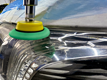 kak polirovat fary avtomobilya